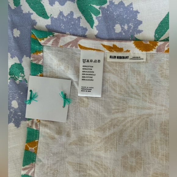 Ellen Merchant x Anthropologie tablecloth - Picture 5 of 5